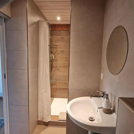Maison 1902 Bed & Breakfast Tramelan