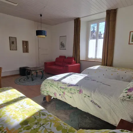 Maison 1902 3*