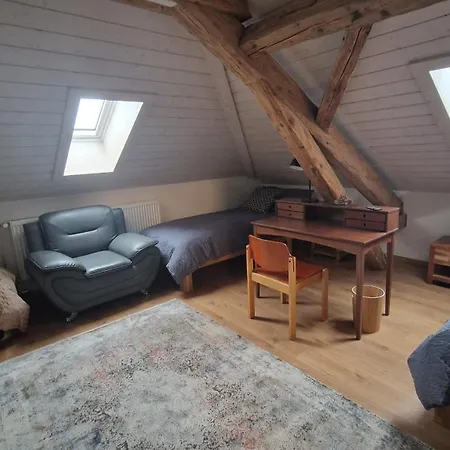 Maison 1902 Bed & Breakfast
